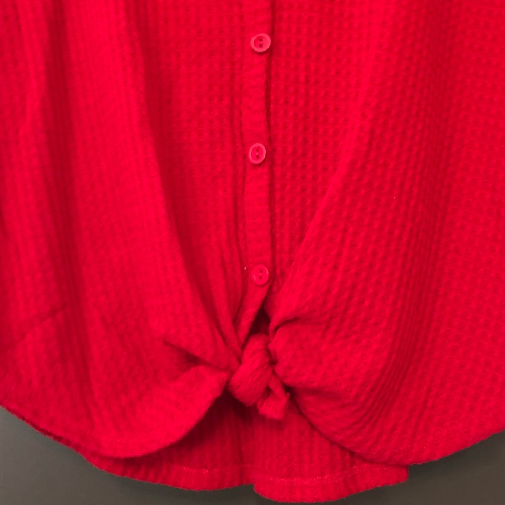 🌺 Live in the moment Red Women’s Shirt Size S - Picture 4 of 8